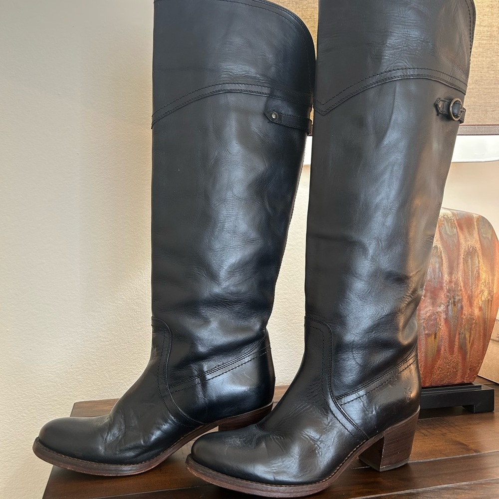 Black Leather Knee-High Boots